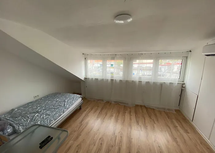 דירה Zentrale In *